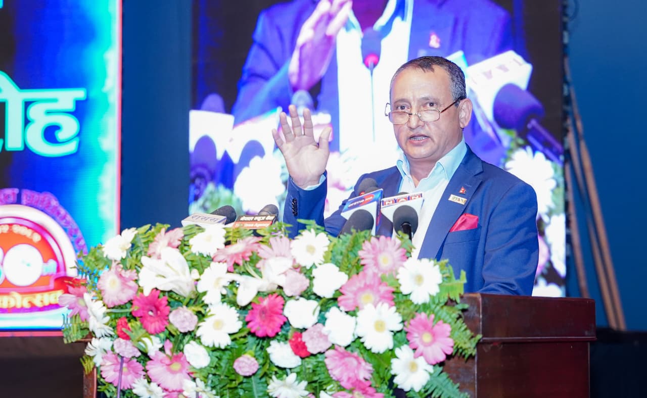 निजी ऊर्जा उत्पादकलाई पेलेर विद्युत प्राधिकरणले बहादुरी देखायो : मोहन डाँगी